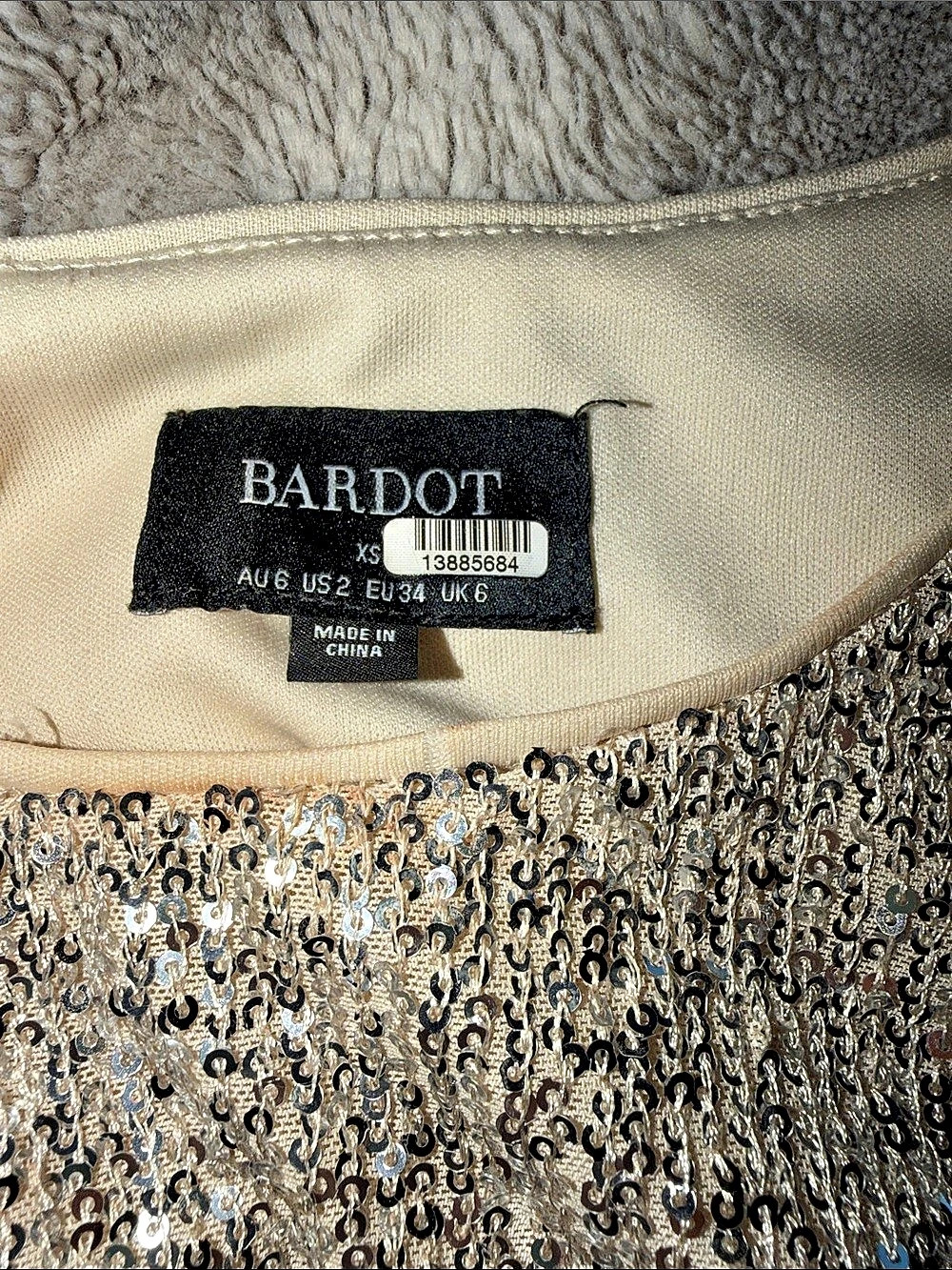 Bardot Alessandra Cutout Sequin Mini Dress in Gold Size - Picture 4 of 5
